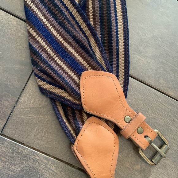 Canvas, leather and brass buckle belt. Multi colored stripped canvas 29”length. - Picture 4 of 4